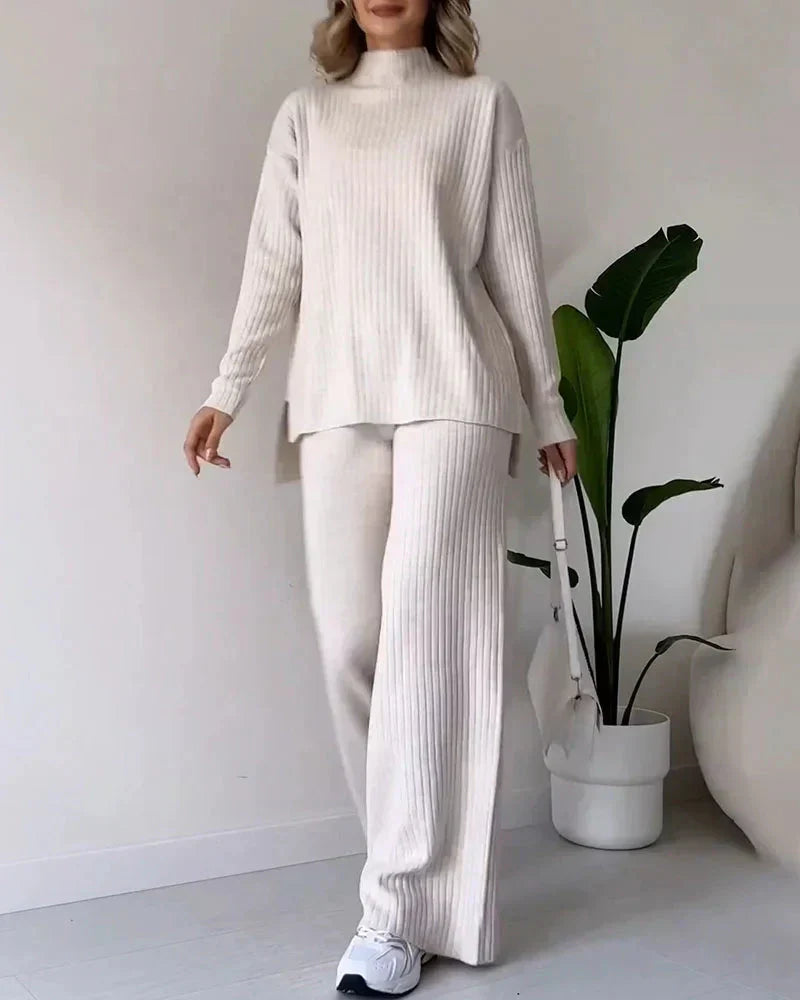 Elegant Two-Piece Women's Outfit