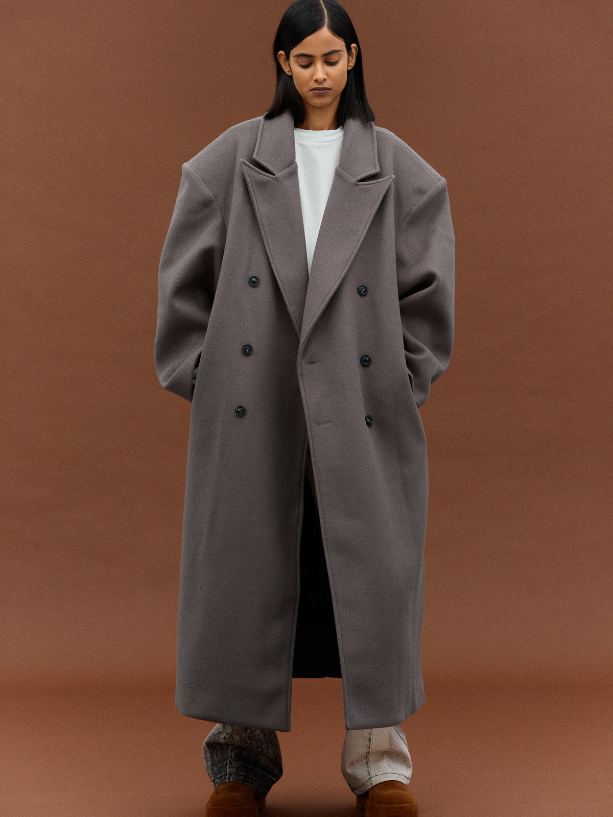 Reign | Oversized Wool Coat | Tailored Drama in Motion