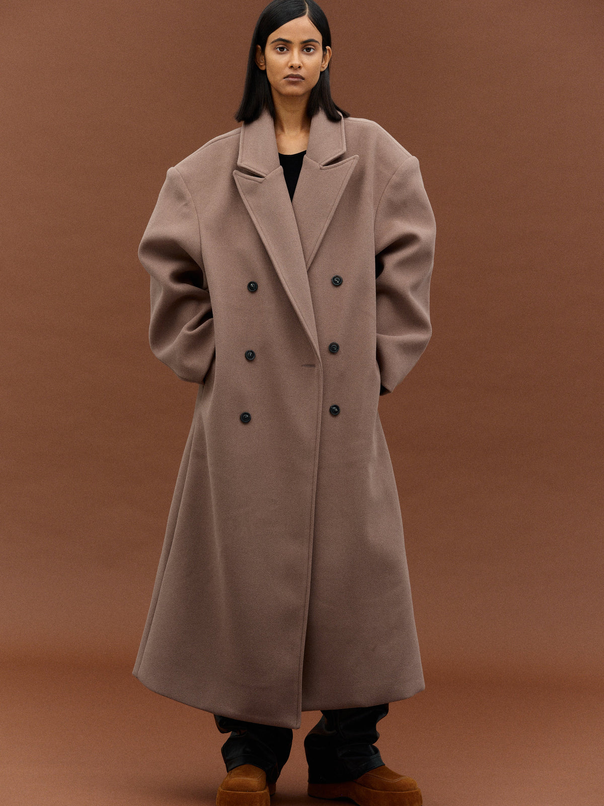 Reign | Oversized Wool Coat | Tailored Drama in Motion