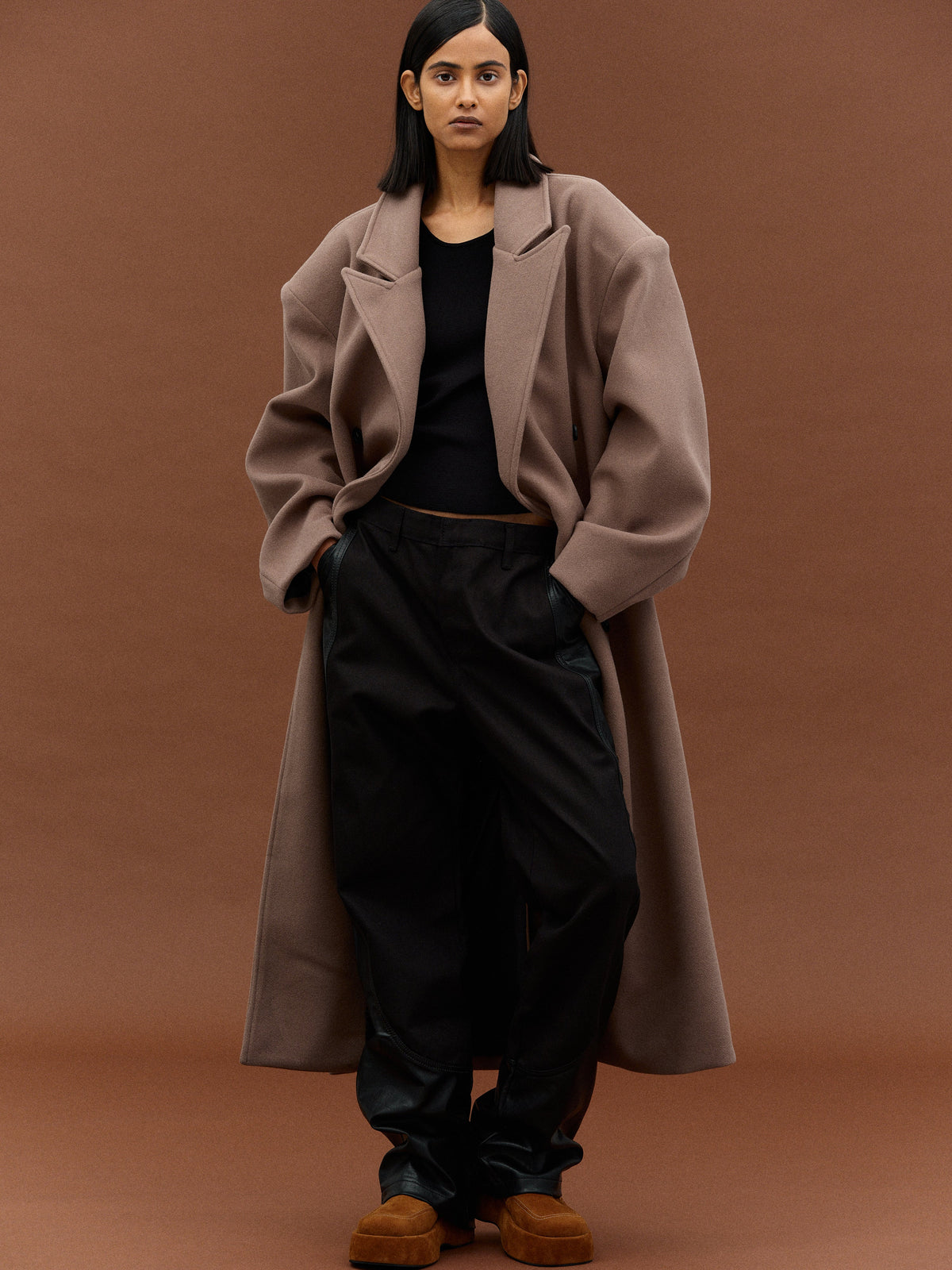 Reign | Oversized Wool Coat | Tailored Drama in Motion