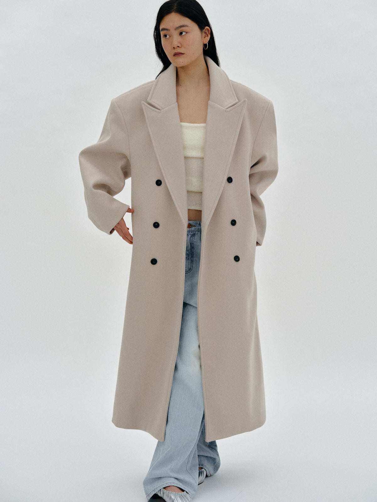 Reign | Oversized Wool Coat | Tailored Drama in Motion